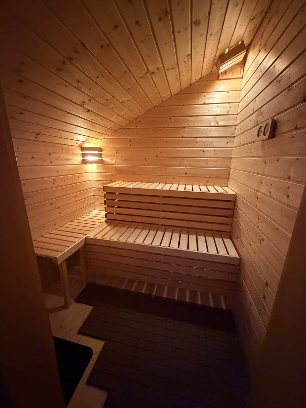 Prywatna sauna sucha przy domku Smolarki